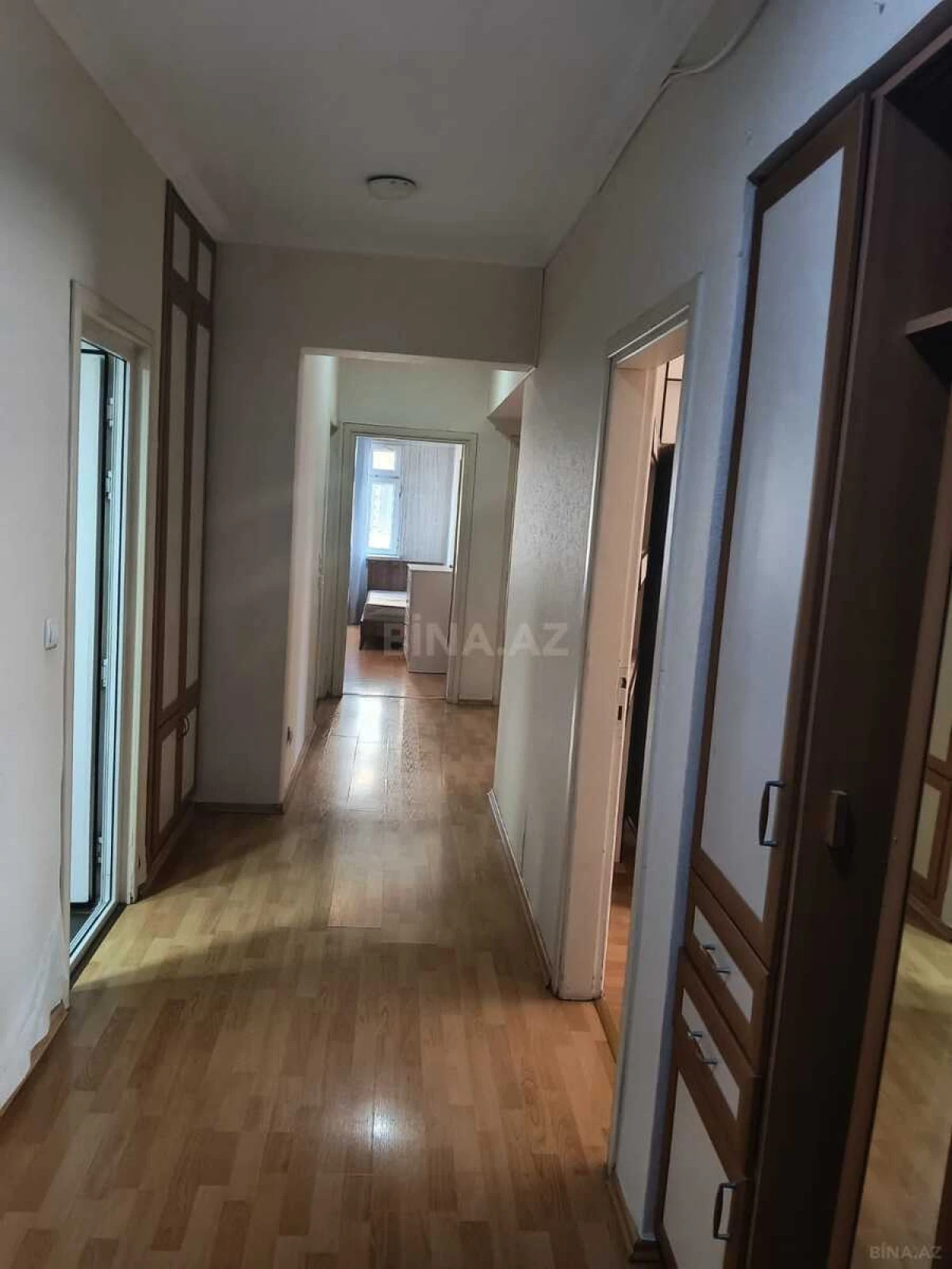 Satılır 3 otaqlı mənzil 90 m²
