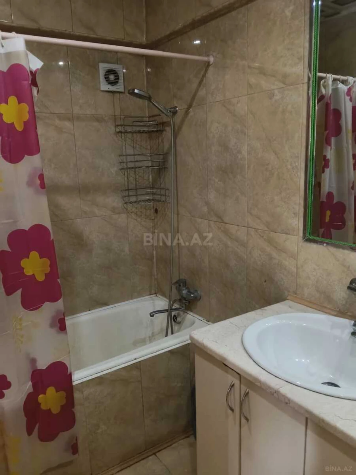 Satılır 3 otaqlı mənzil 90 m²