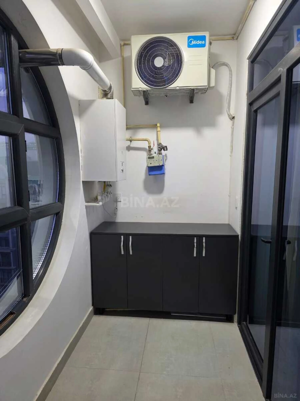 Kirayə verilir 3 otaqlı mənzil 102 m²