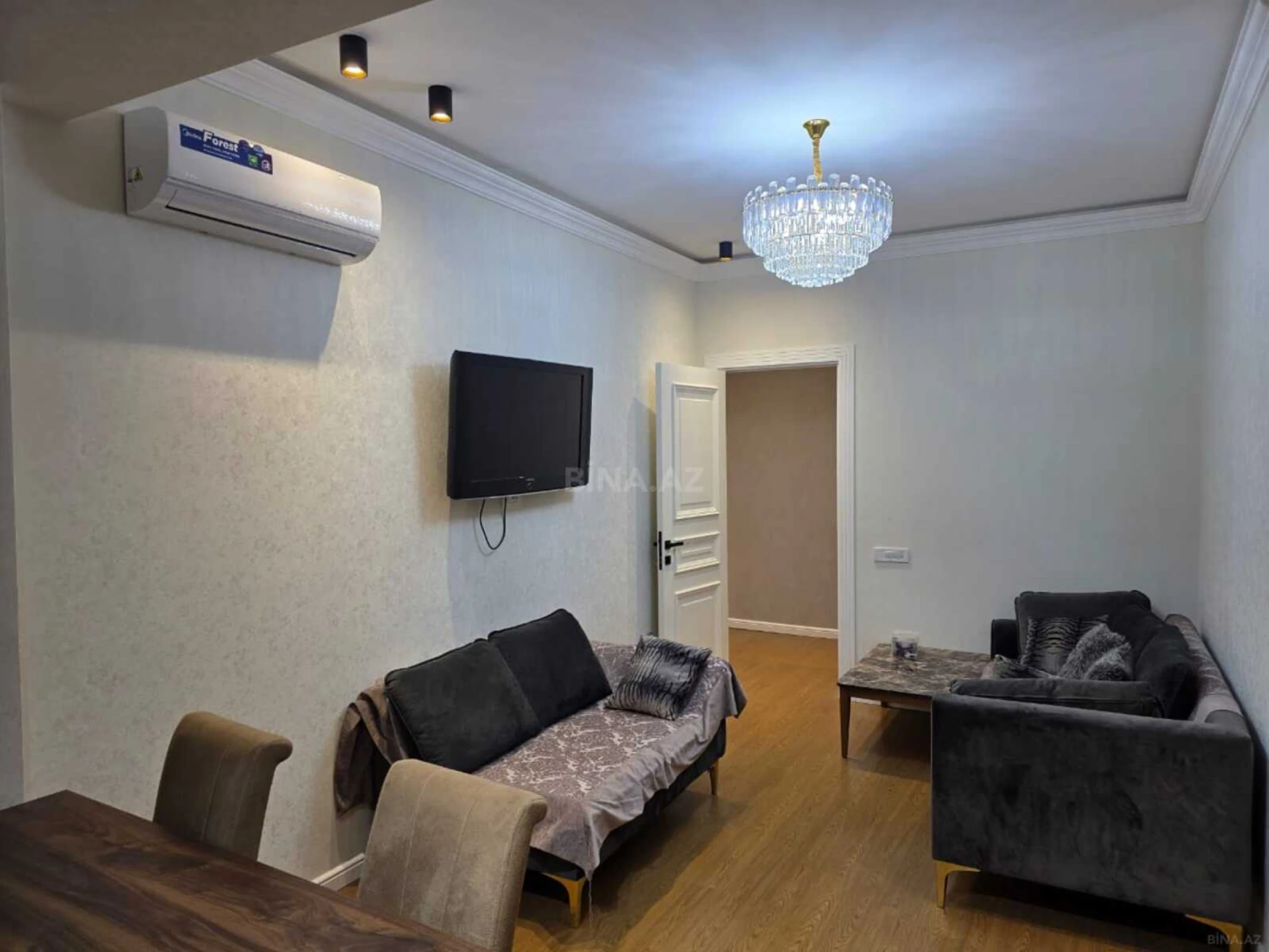 Kirayə verilir 3 otaqlı mənzil 102 m²