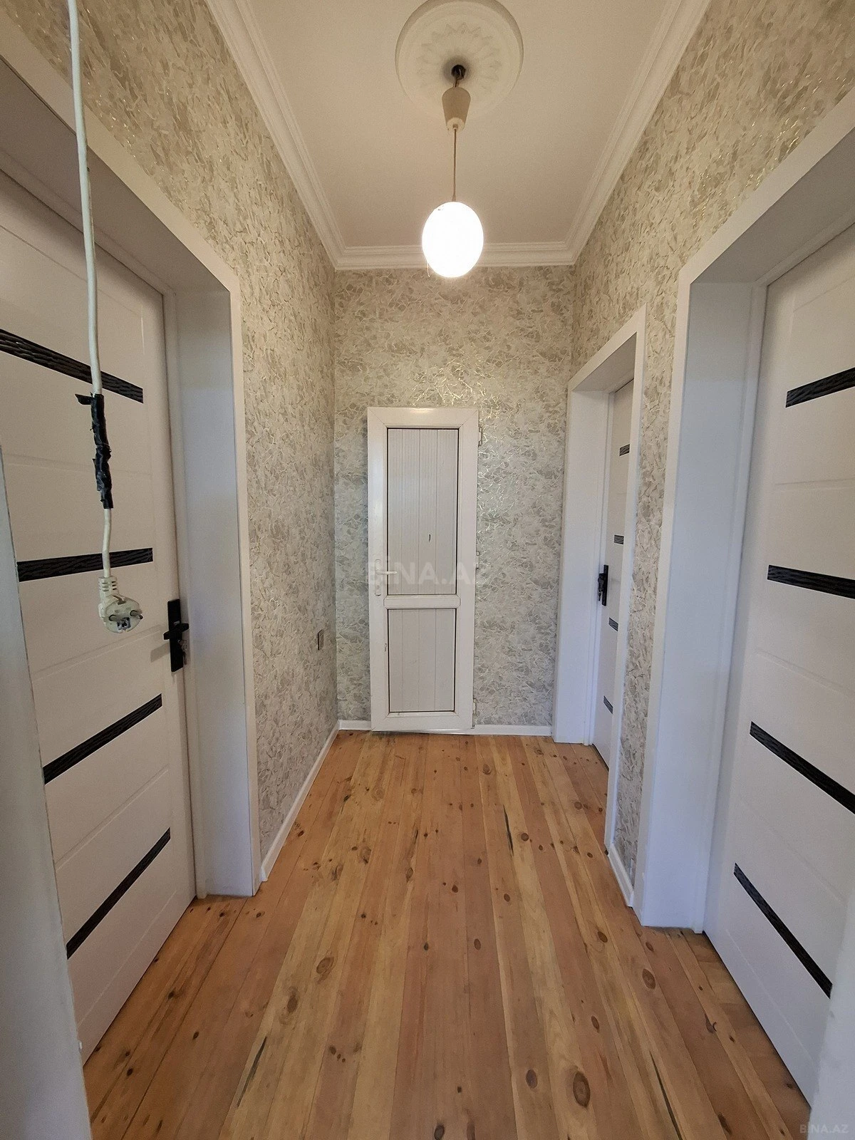 Satılır 2 otaqlı həyət evi 60 m²