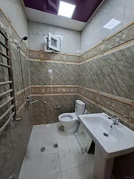 Satılır 2 otaqlı həyət evi 60 m²