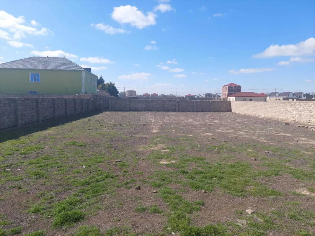 Satılır torpaq sahəsi 10 m²