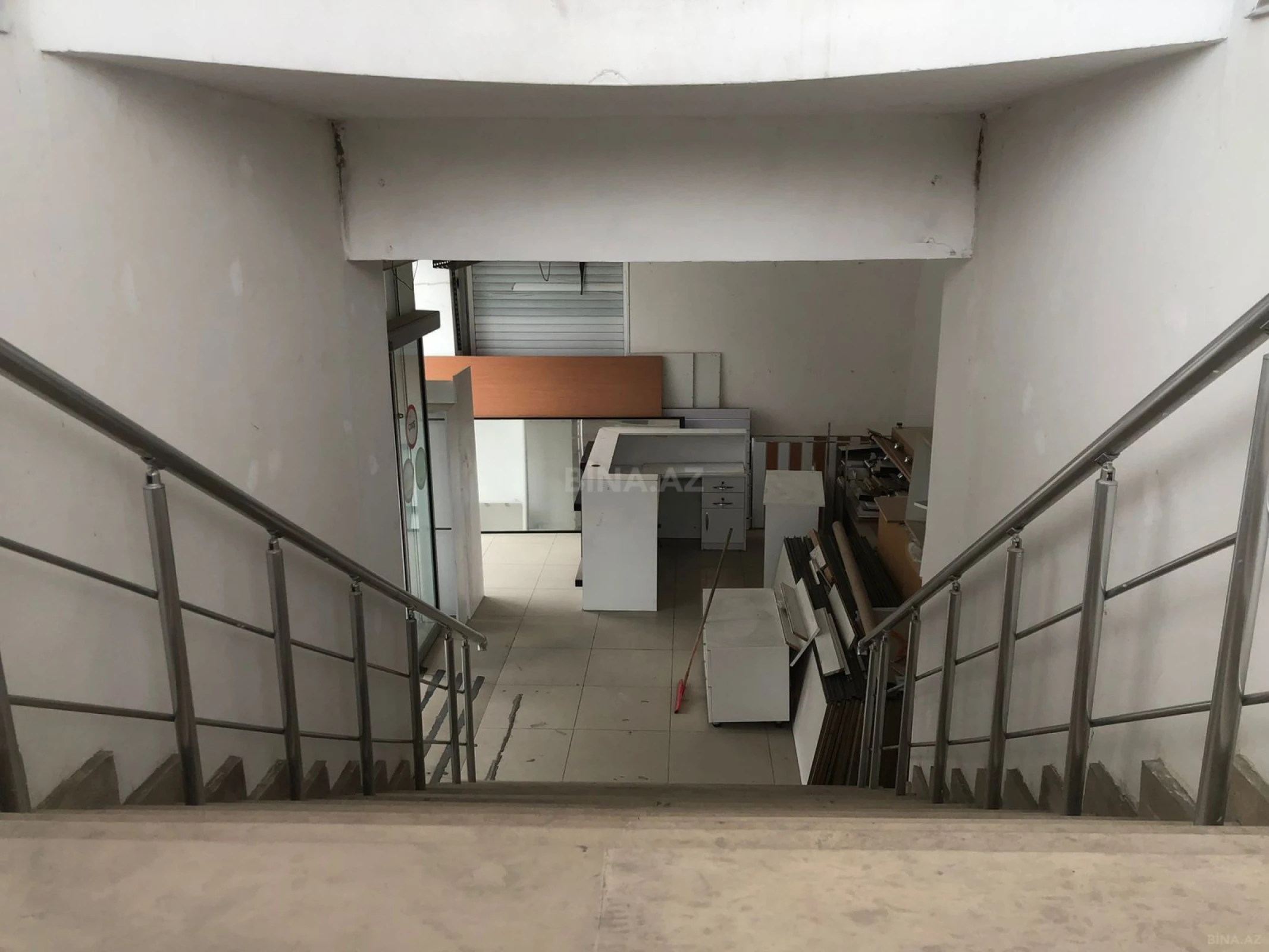 Kirayə verilir obyekt 1700 m²