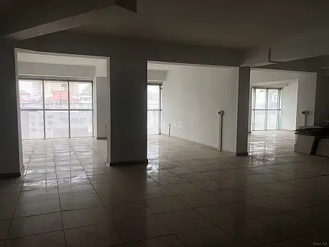 Kirayə verilir obyekt 1700 m²
