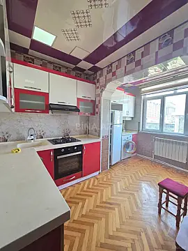 Kirayə verilir 3 otaqlı mənzil 80 m²