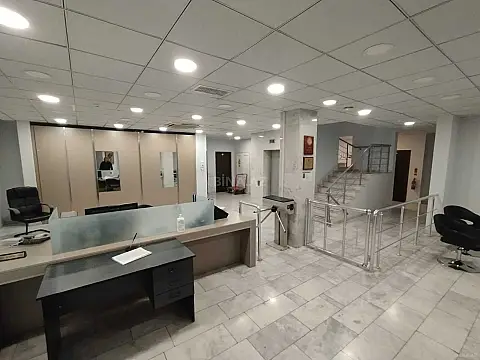 Kirayə verilir obyekt 1000 m² — Bakı 1000.00 m²