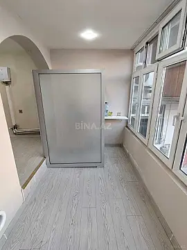 Kirayə verilir 1 otaqlı ofis 55 m²