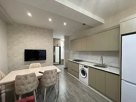 Kirayə verilir 2 otaqlı mənzil 80 m²