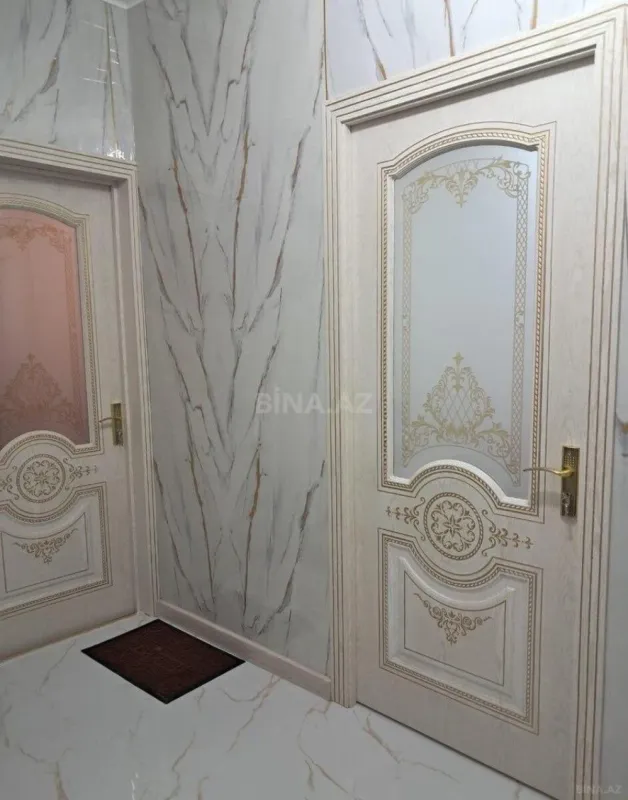 Kirayə verilir 4 otaqlı mənzil 104 m²