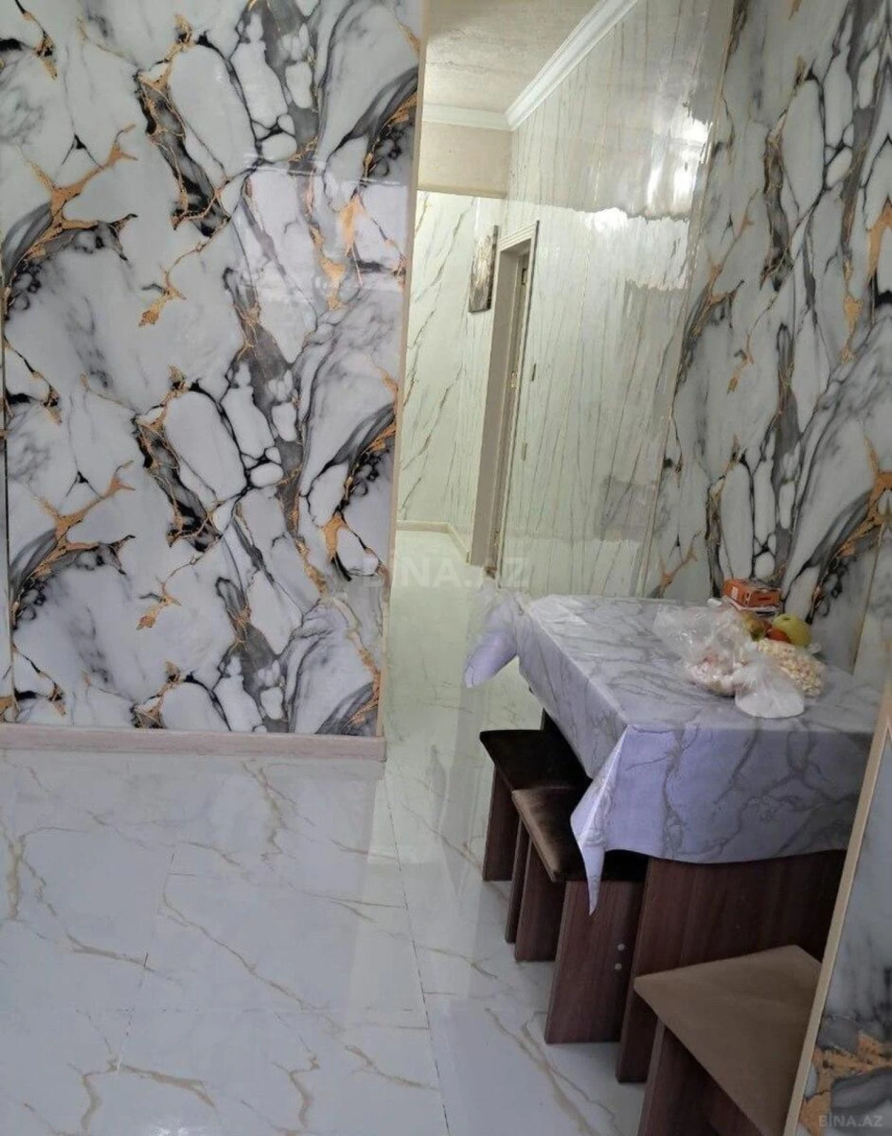 Kirayə verilir 4 otaqlı mənzil 104 m²