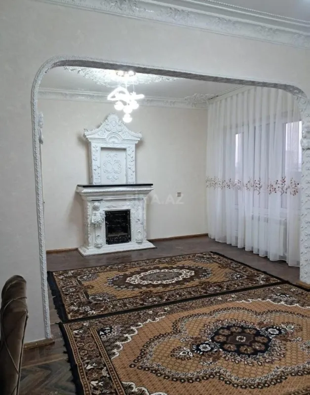 Kirayə verilir 4 otaqlı mənzil 104 m²
