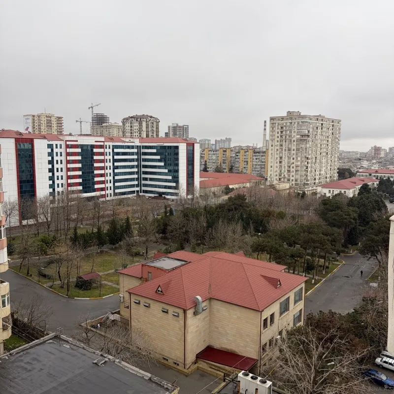 Satılır obyekt 40 m²