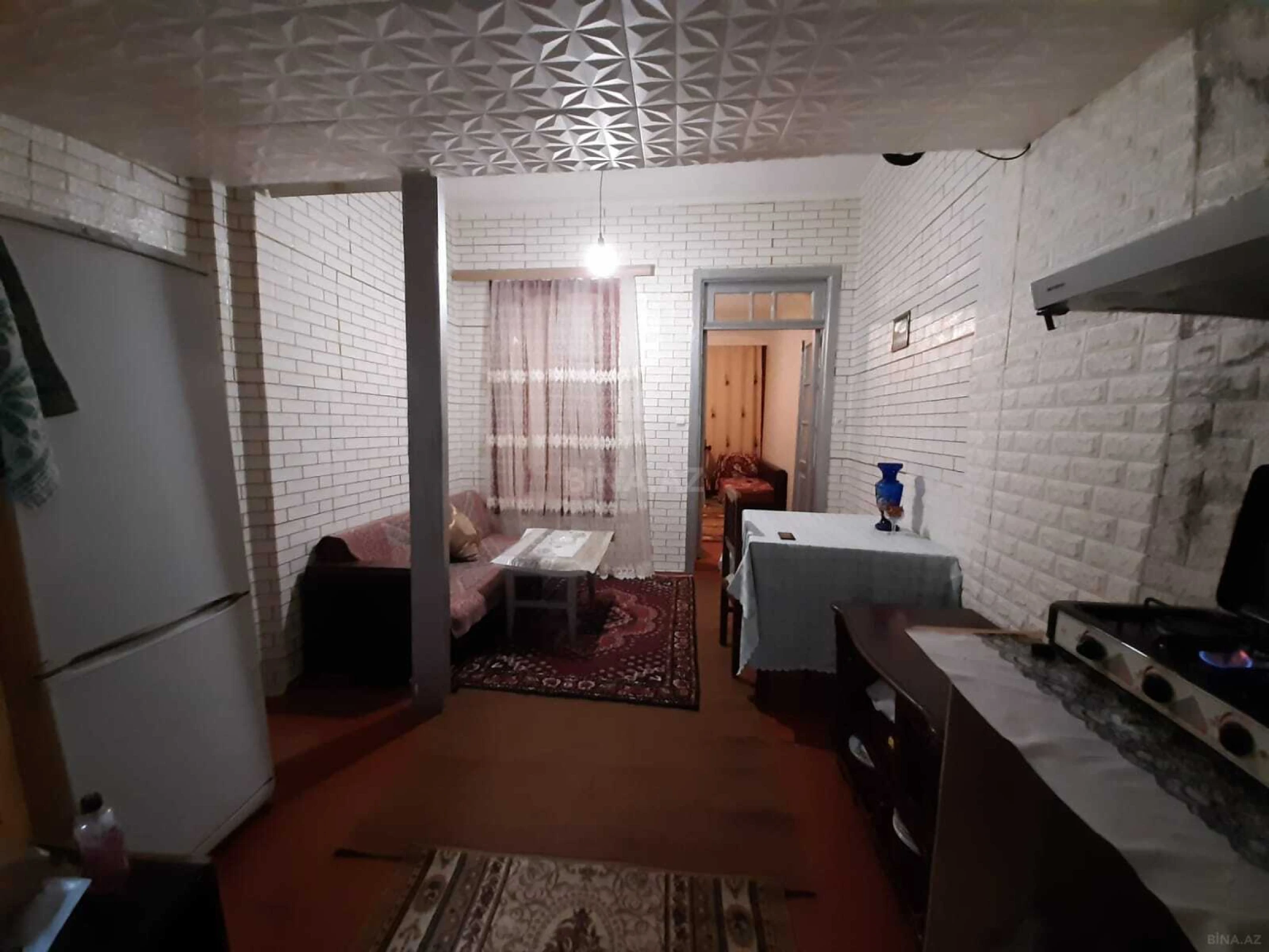 Kirayə verilir 2 otaqlı mənzil 40 m²