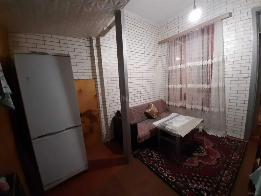 Kirayə verilir 2 otaqlı mənzil 40 m²