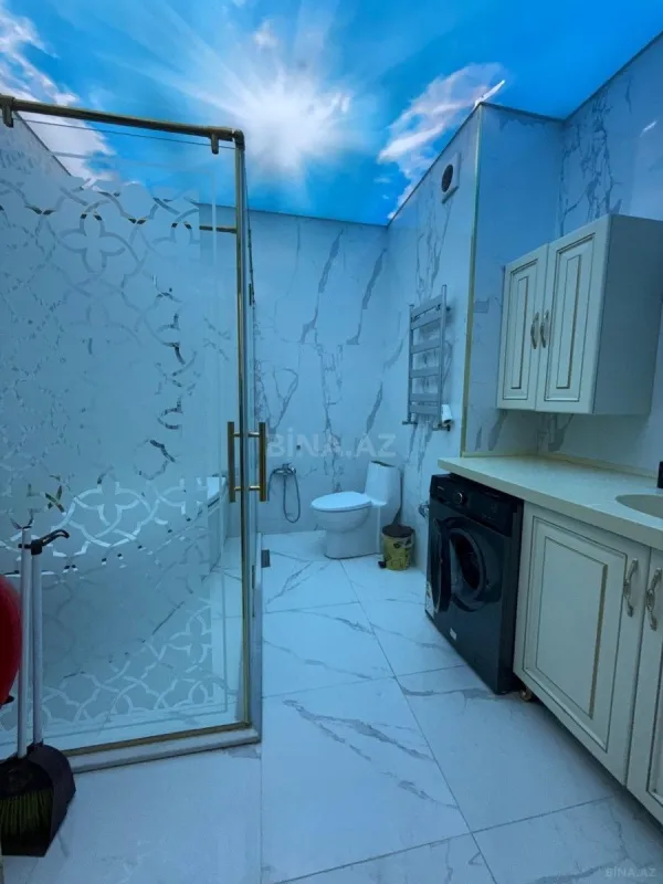 Satılır 3 otaqlı mənzil 138 m²