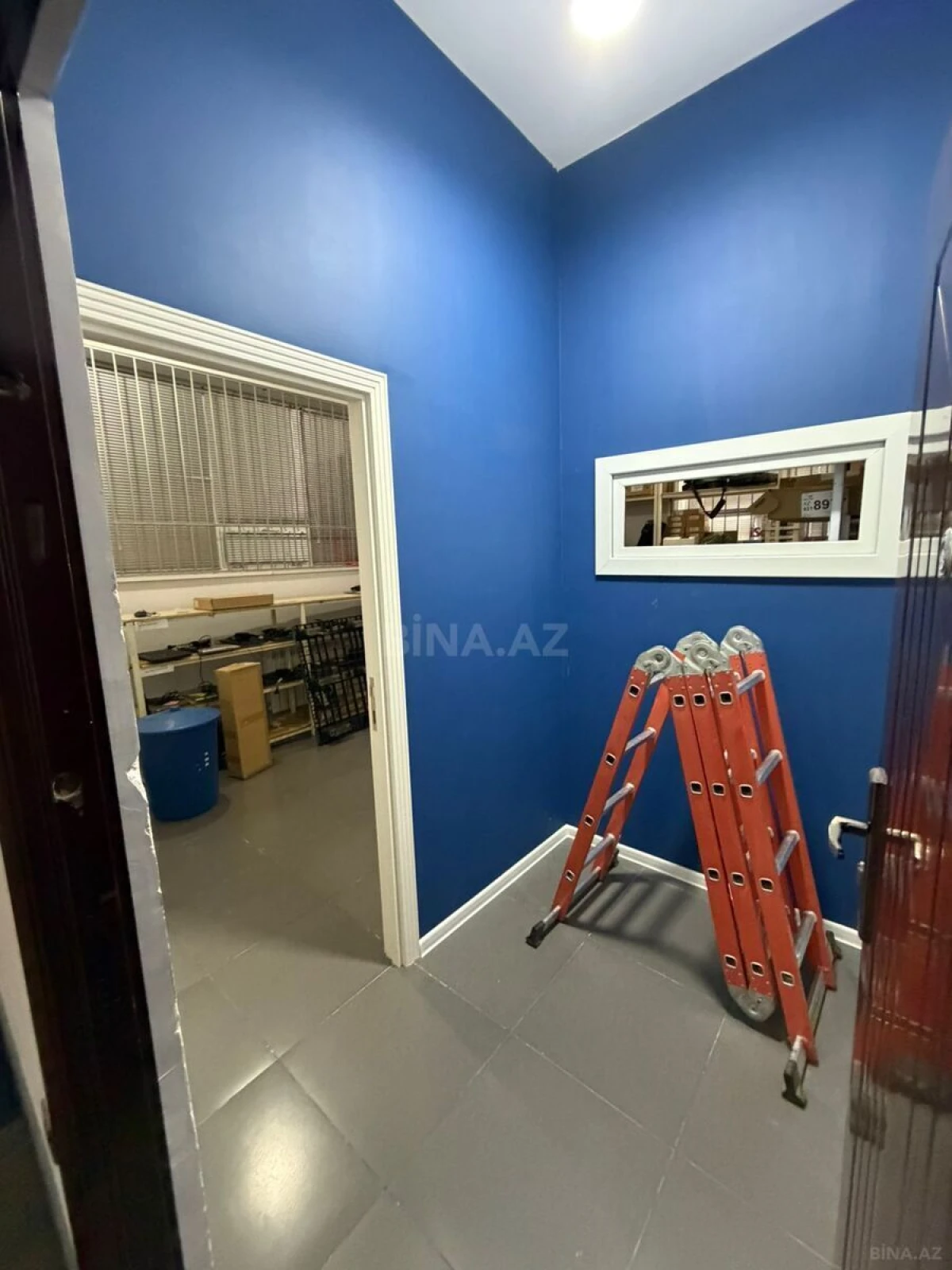 Satılır obyekt 200 m²