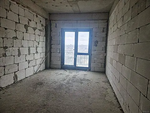 Satılır 3 otaqlı mənzil 130 m²