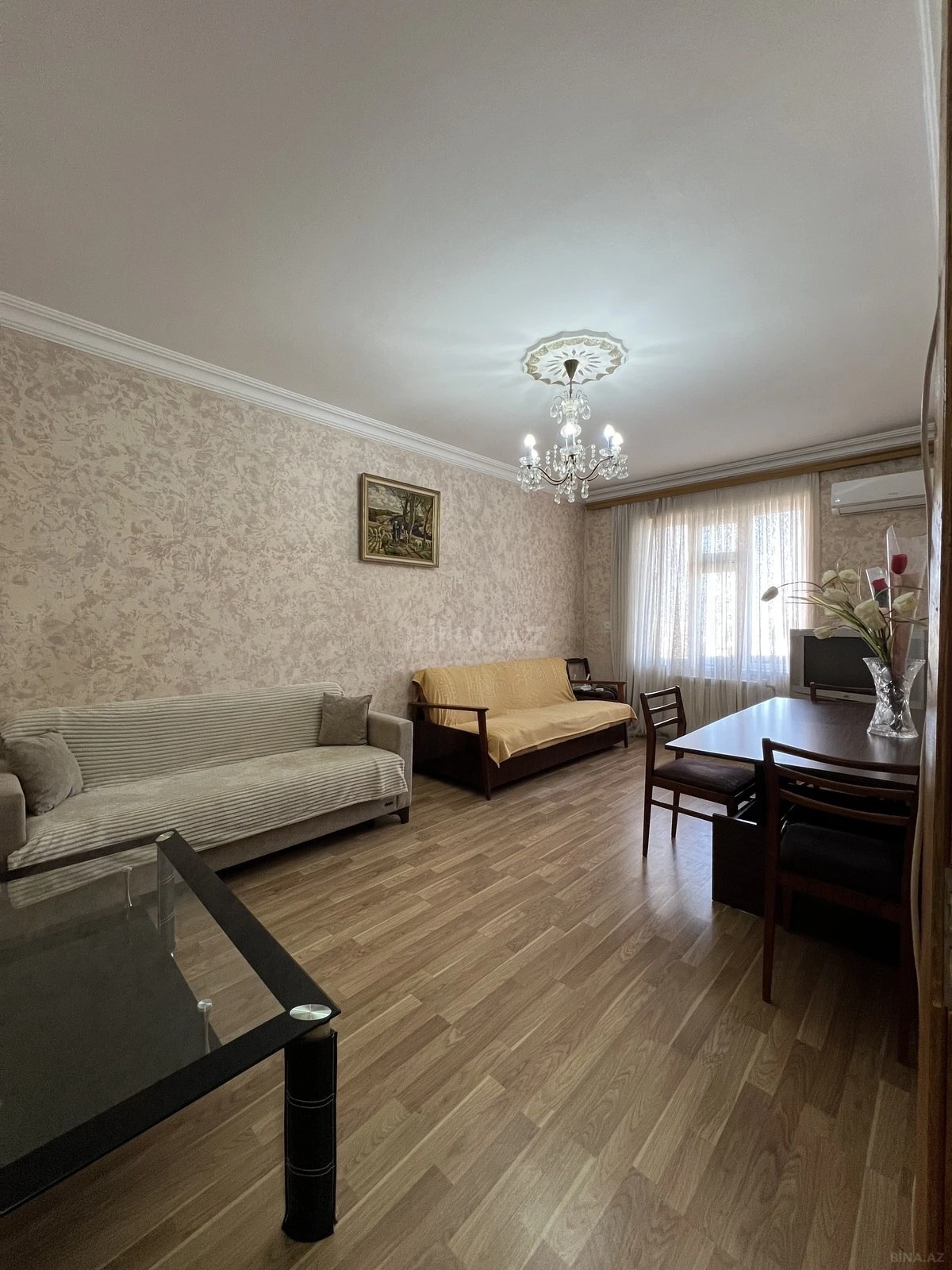 Satılır 2 otaqlı mənzil 65 m²