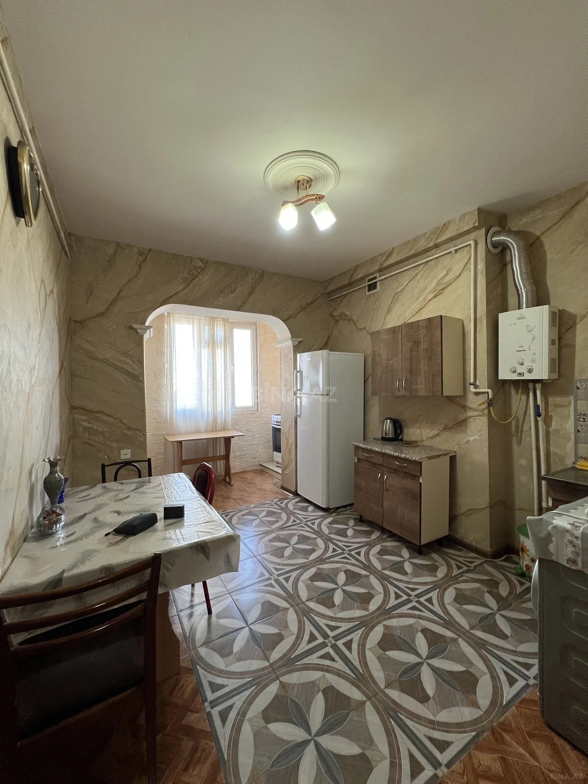 Satılır 2 otaqlı mənzil 65 m²