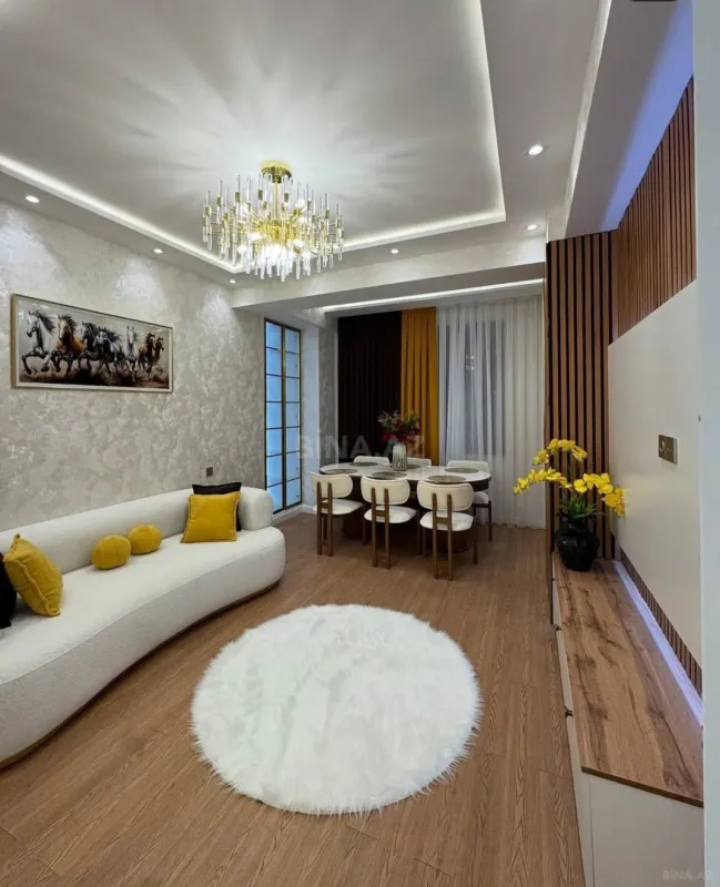 Satılır 3 otaqlı mənzil 125 m²