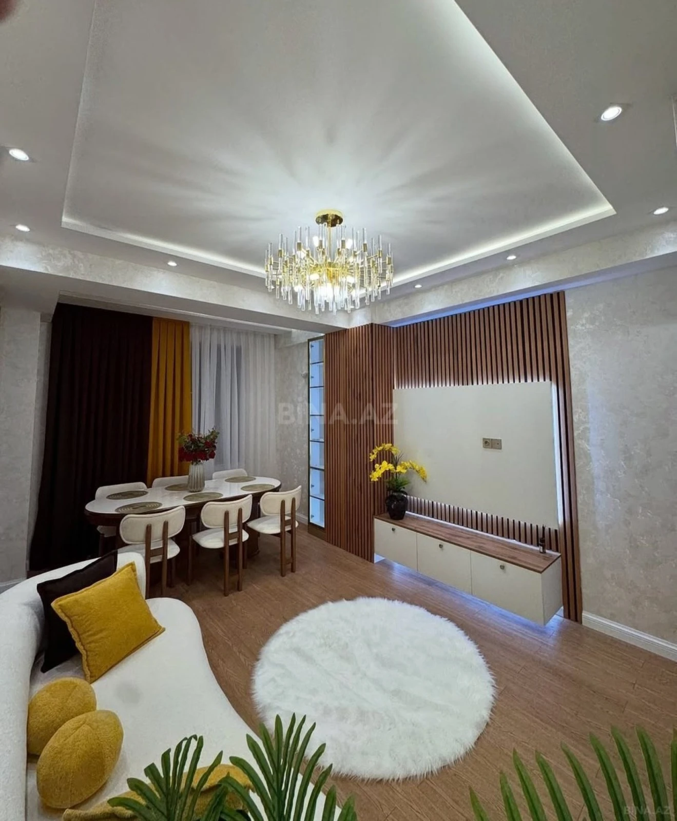 Satılır 3 otaqlı mənzil 125 m²