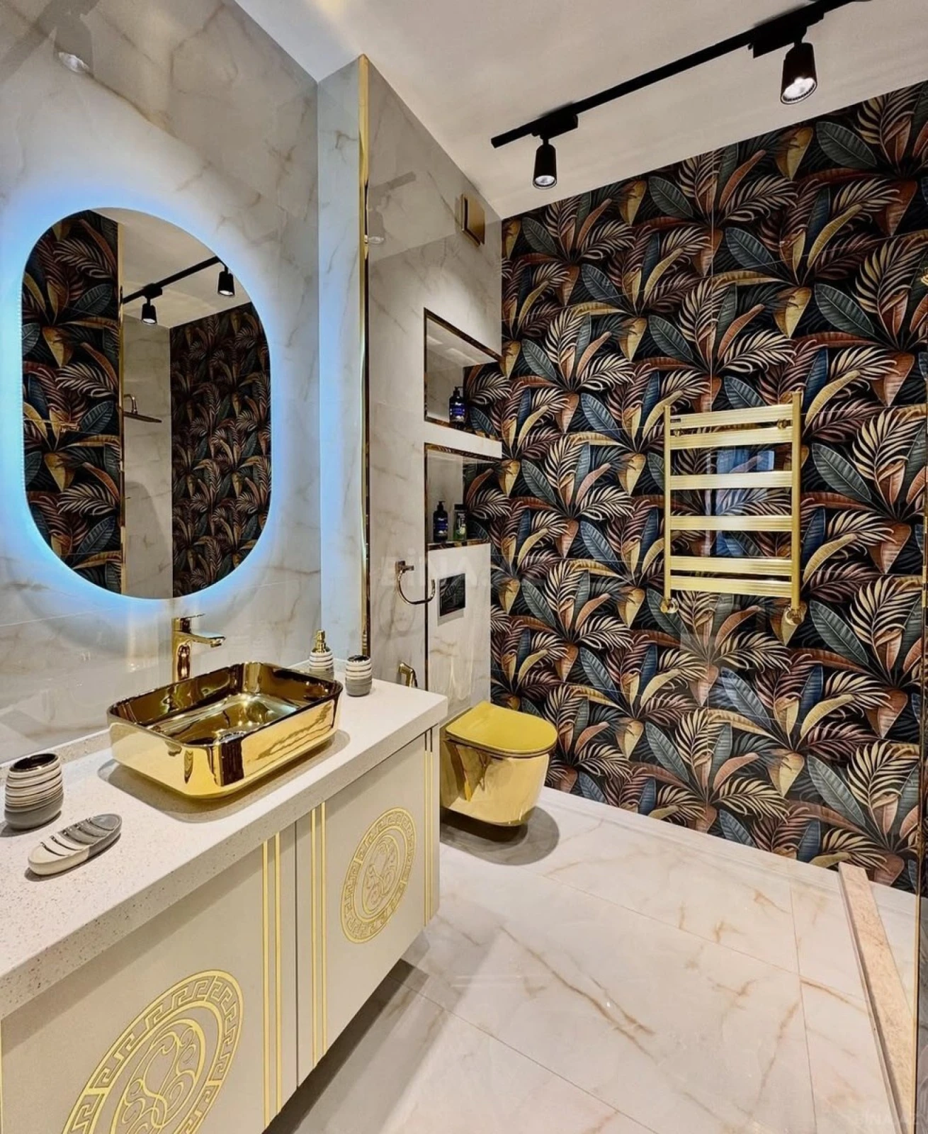 Satılır 3 otaqlı mənzil 125 m²