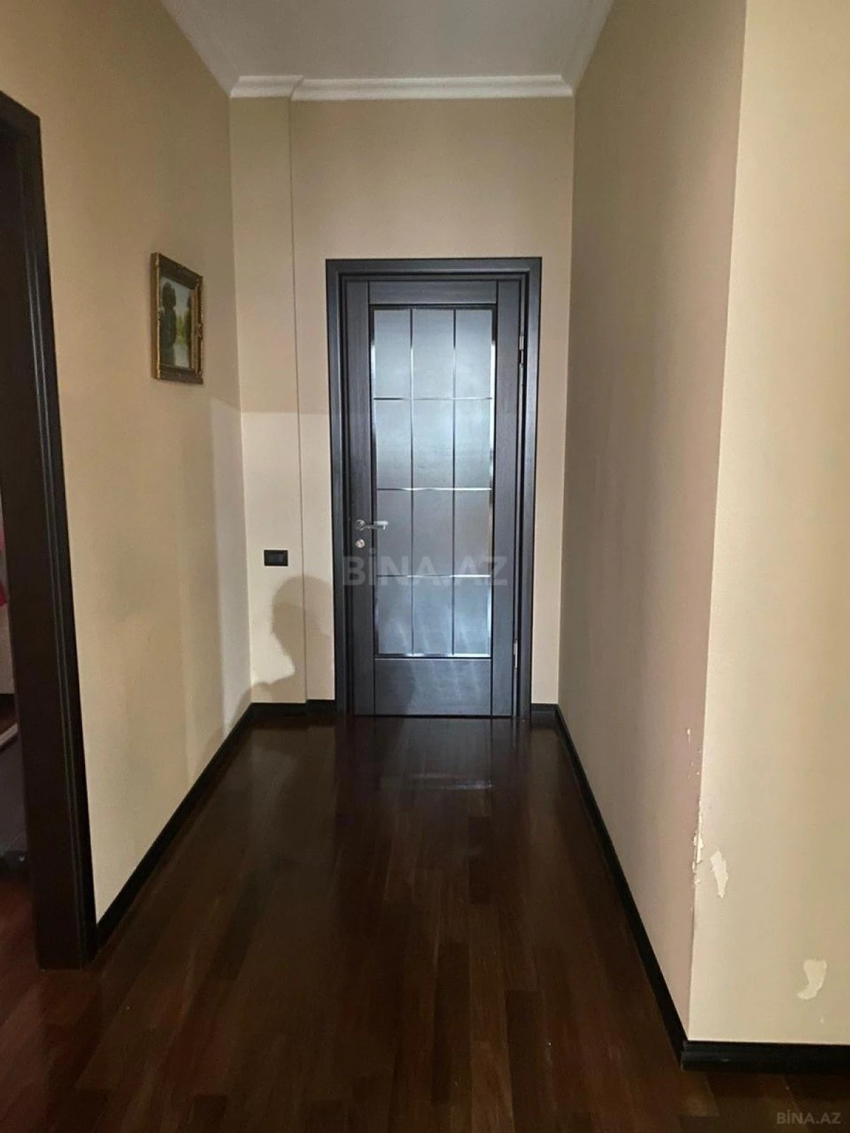 Satılır 4 otaqlı mənzil 165 m²
