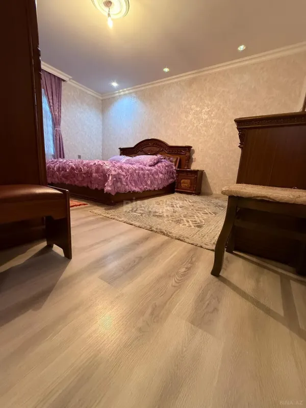 Satılır 4 otaqlı həyət evi 130 m²