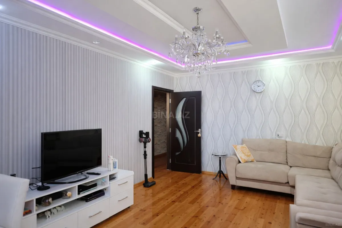 Satılır 3 otaqlı mənzil 92 m²