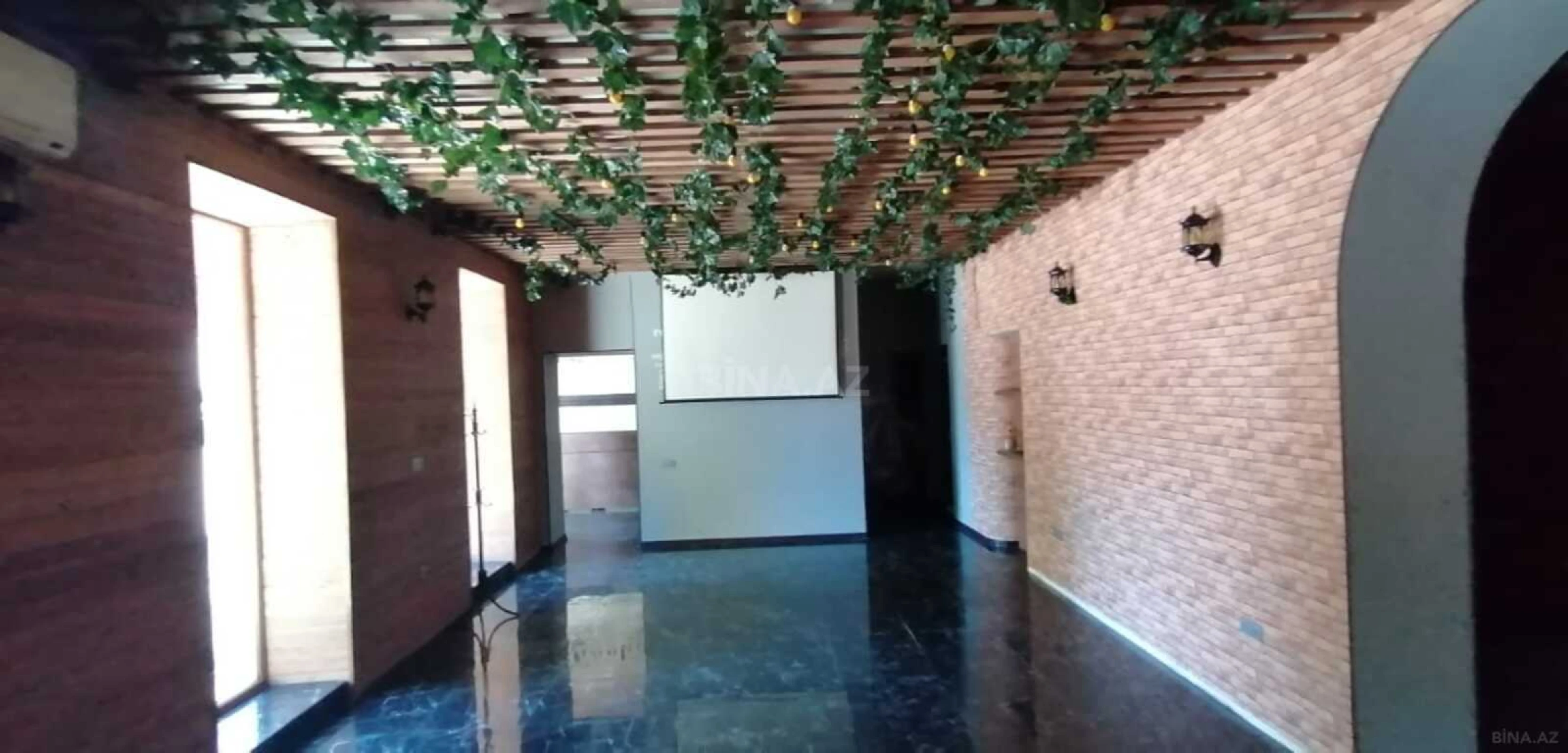 Satılır obyekt 120 m²