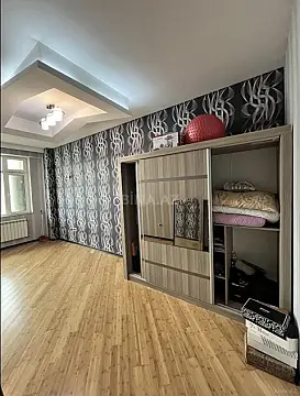 Satılır 3 otaqlı mənzil 94 m²