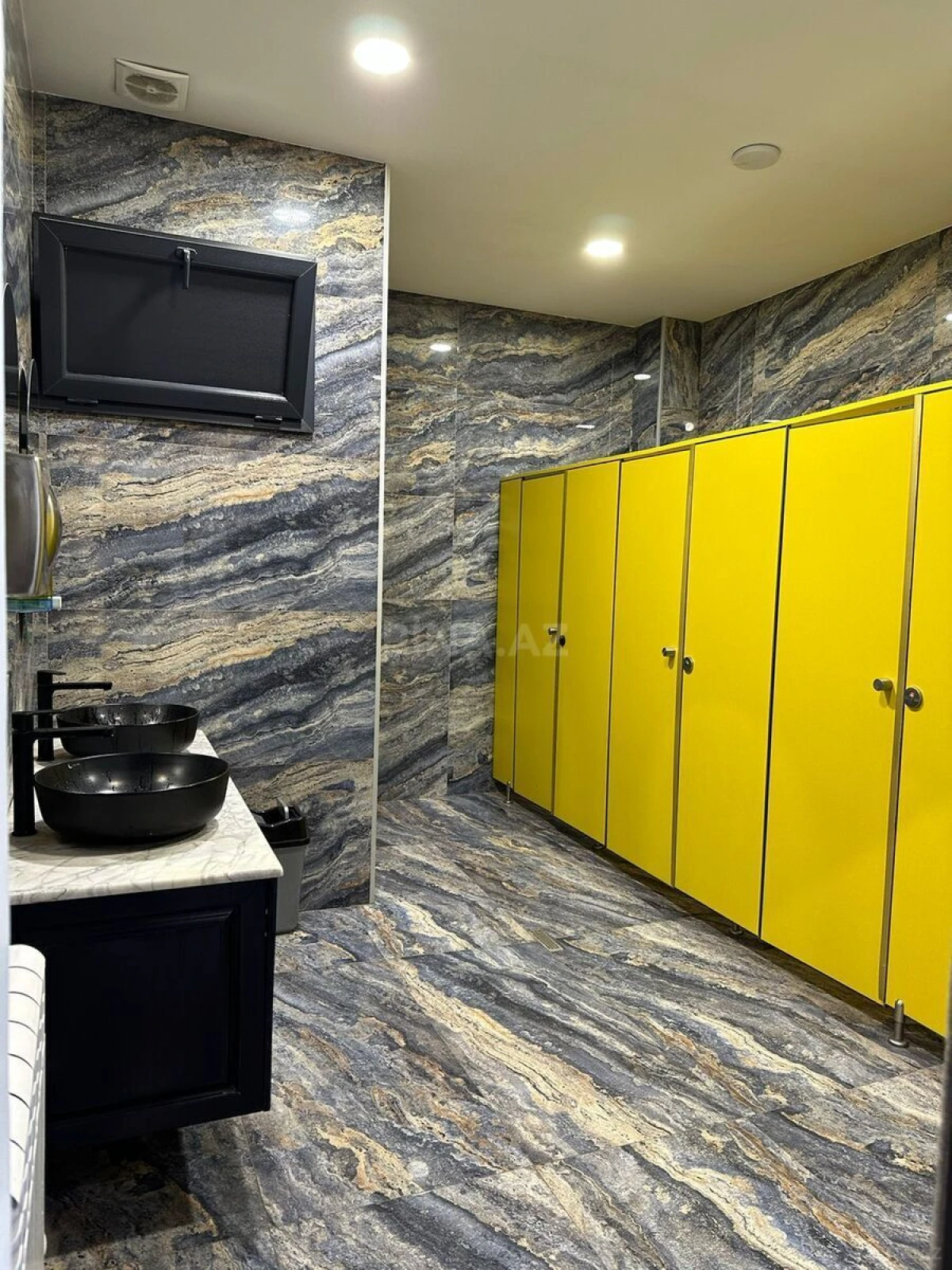 Kirayə verilir obyekt 500 m²