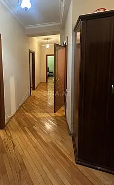Satılır 2 otaqlı mənzil 82 m²