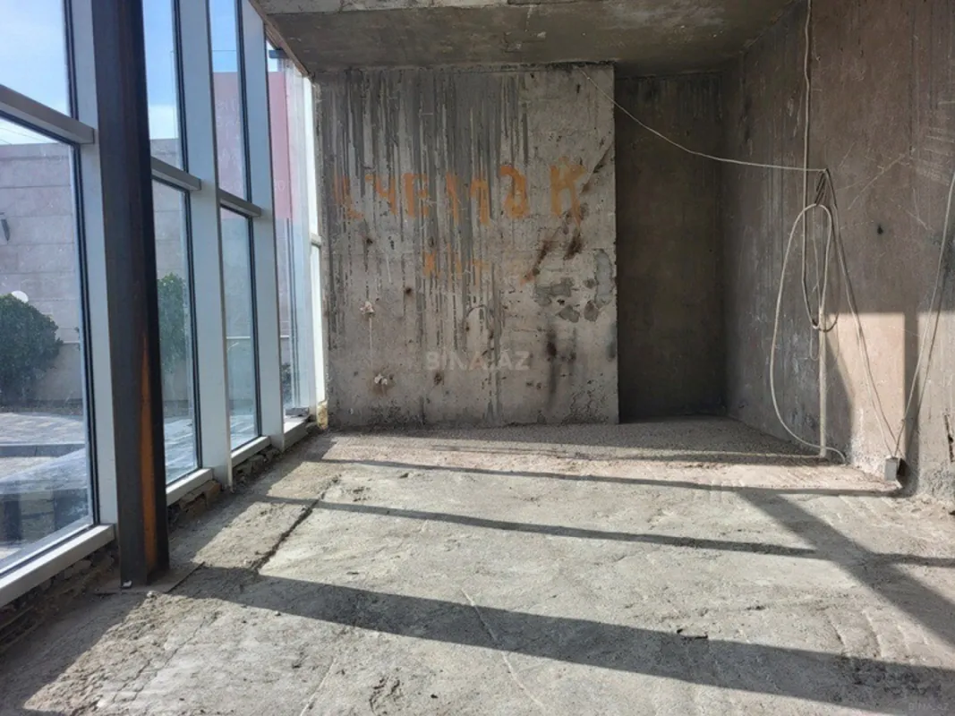 Satılır obyekt 80 m²