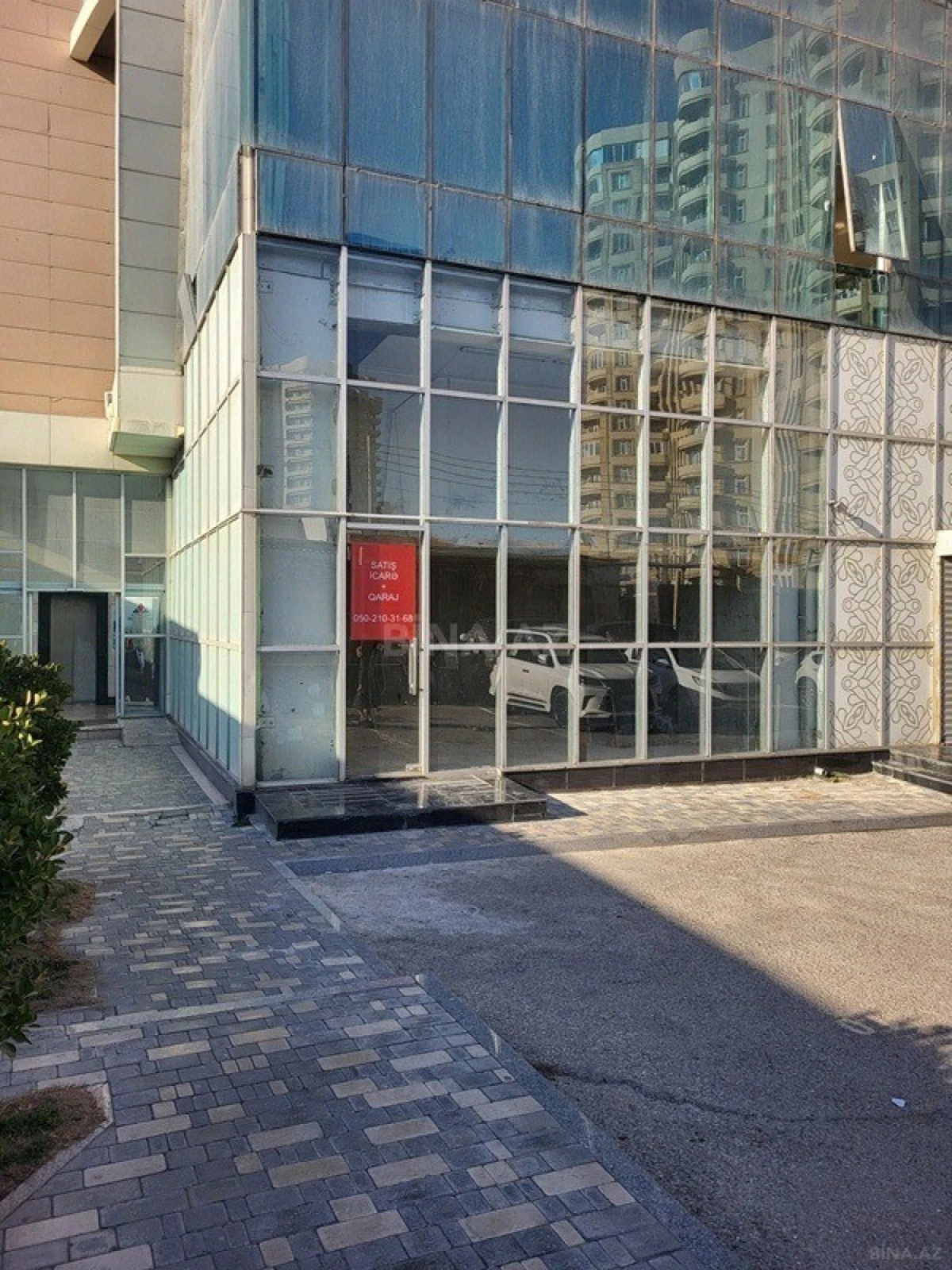 Satılır obyekt 80 m²