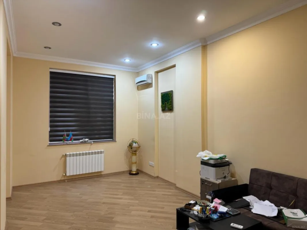 Kirayə verilir 3 otaqlı ofis 161 m²