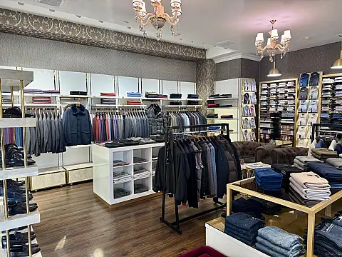 Satılır obyekt 140 m²