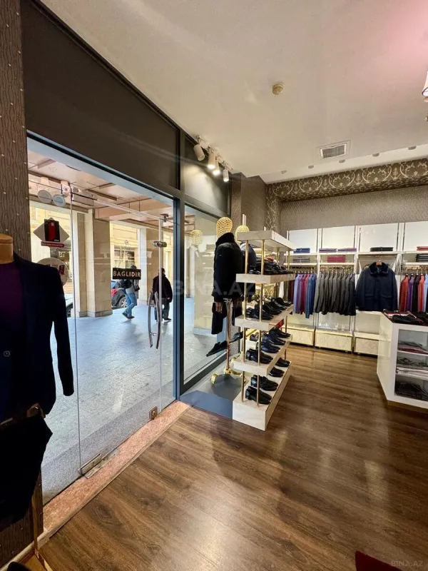 Satılır obyekt 140 m²