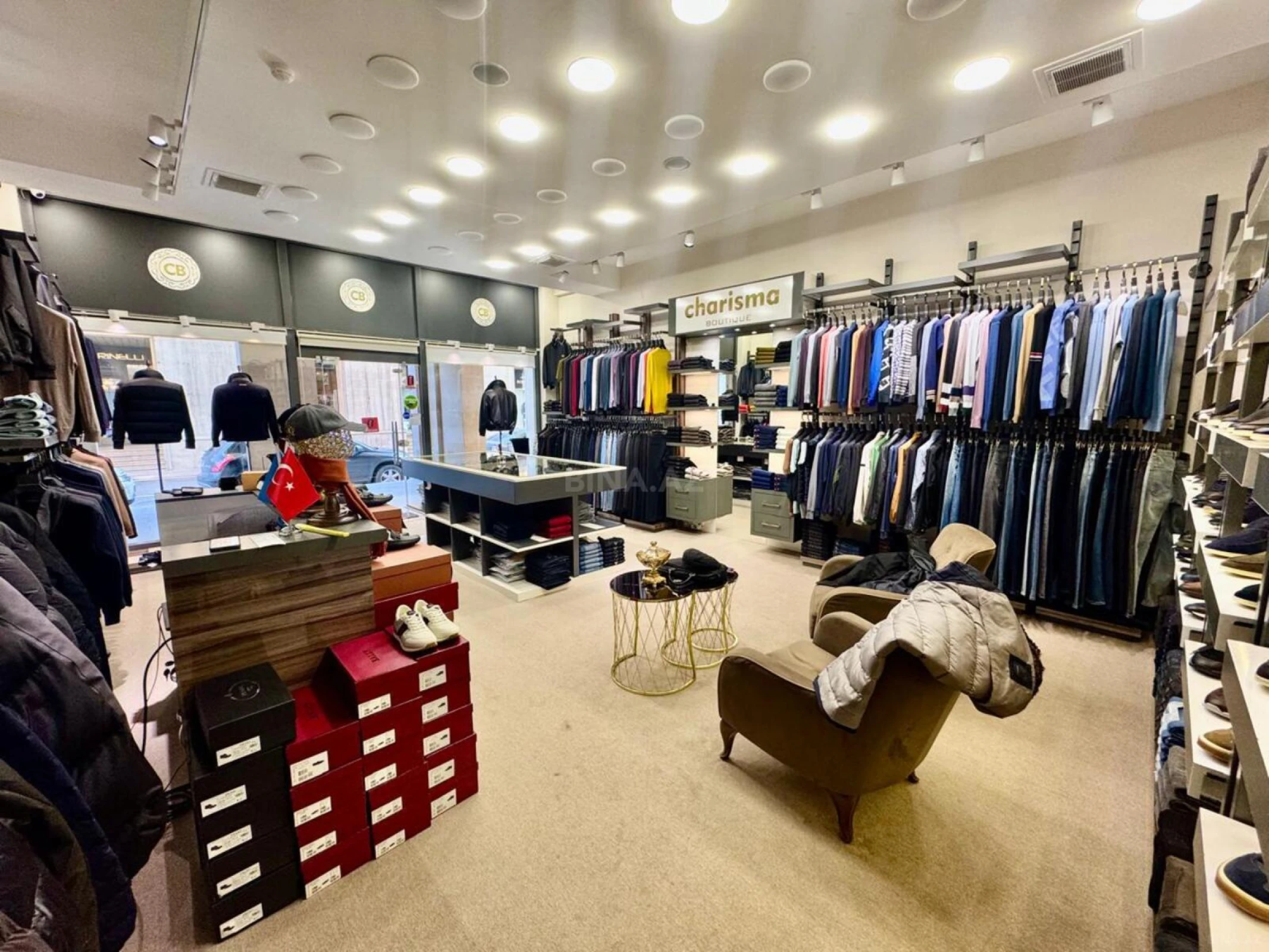 Satılır obyekt 140 m²