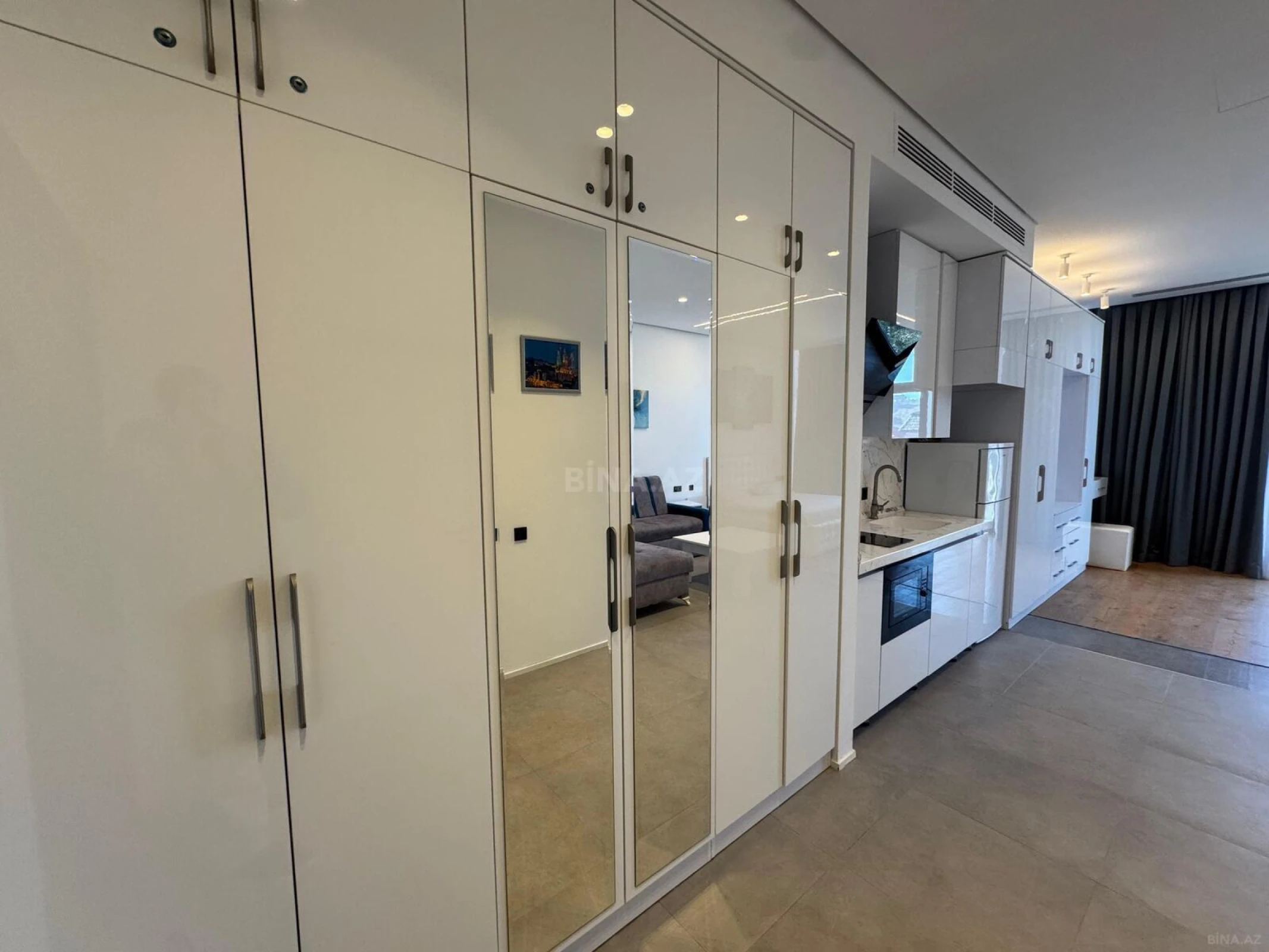 Satılır 1 otaqlı mənzil 50 m²