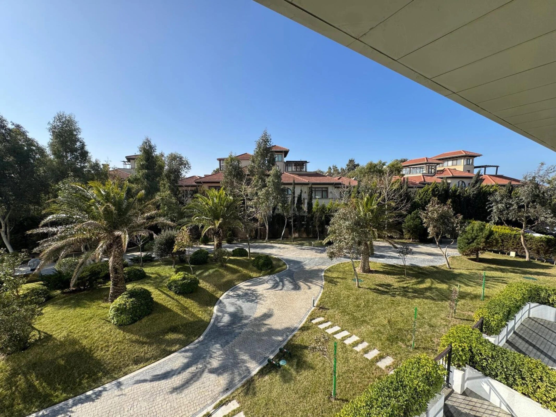 Satılır 1 otaqlı mənzil 50 m²