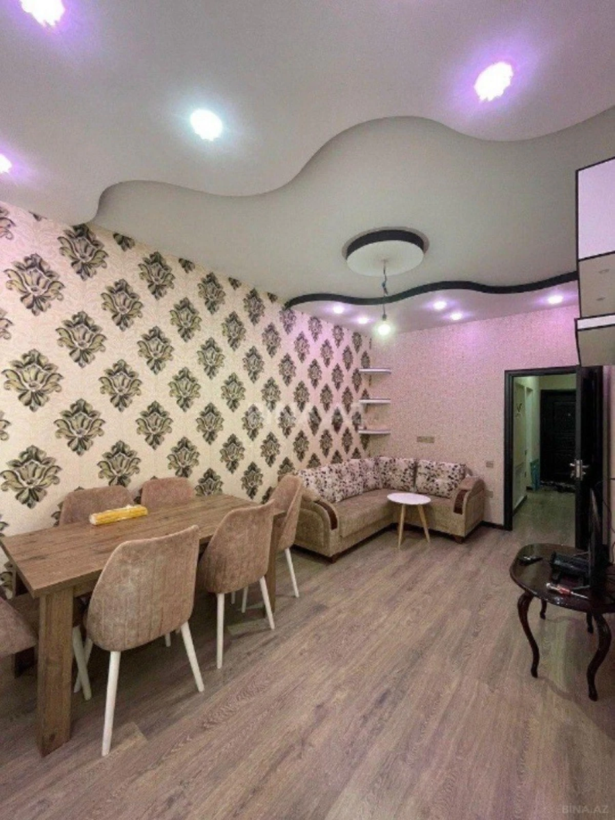 Satılır 2 otaqlı mənzil 65 m²