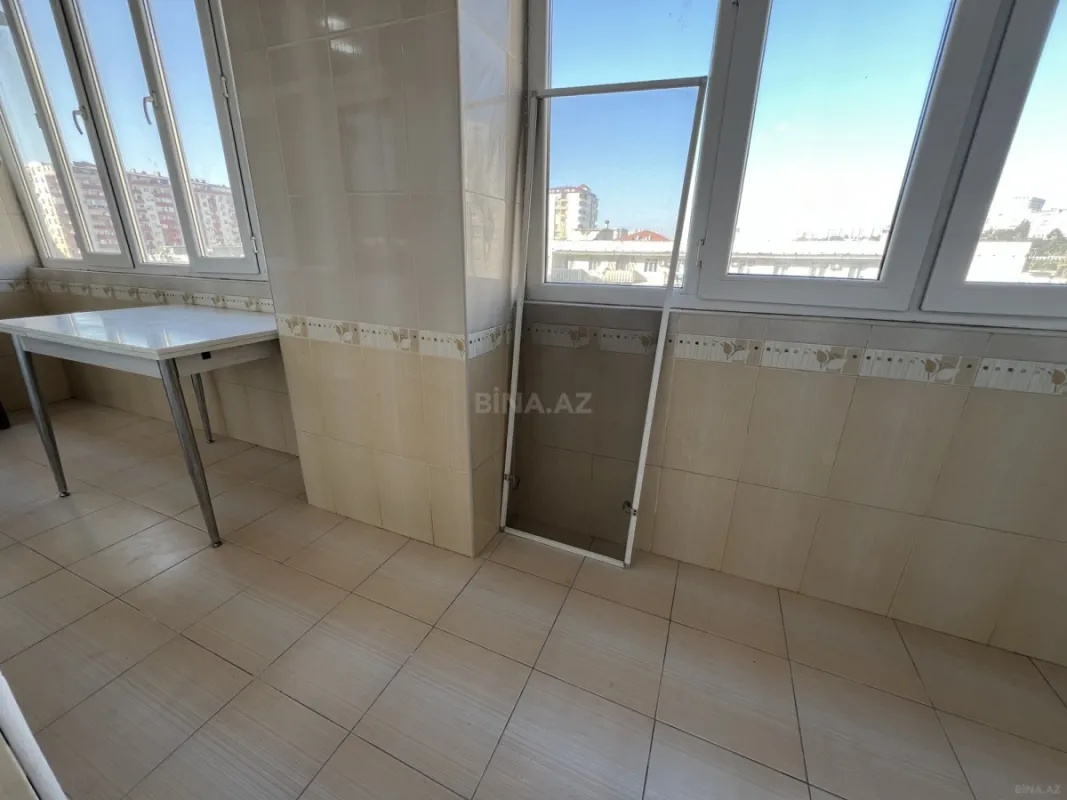 Satılır 2 otaqlı mənzil 88 m²