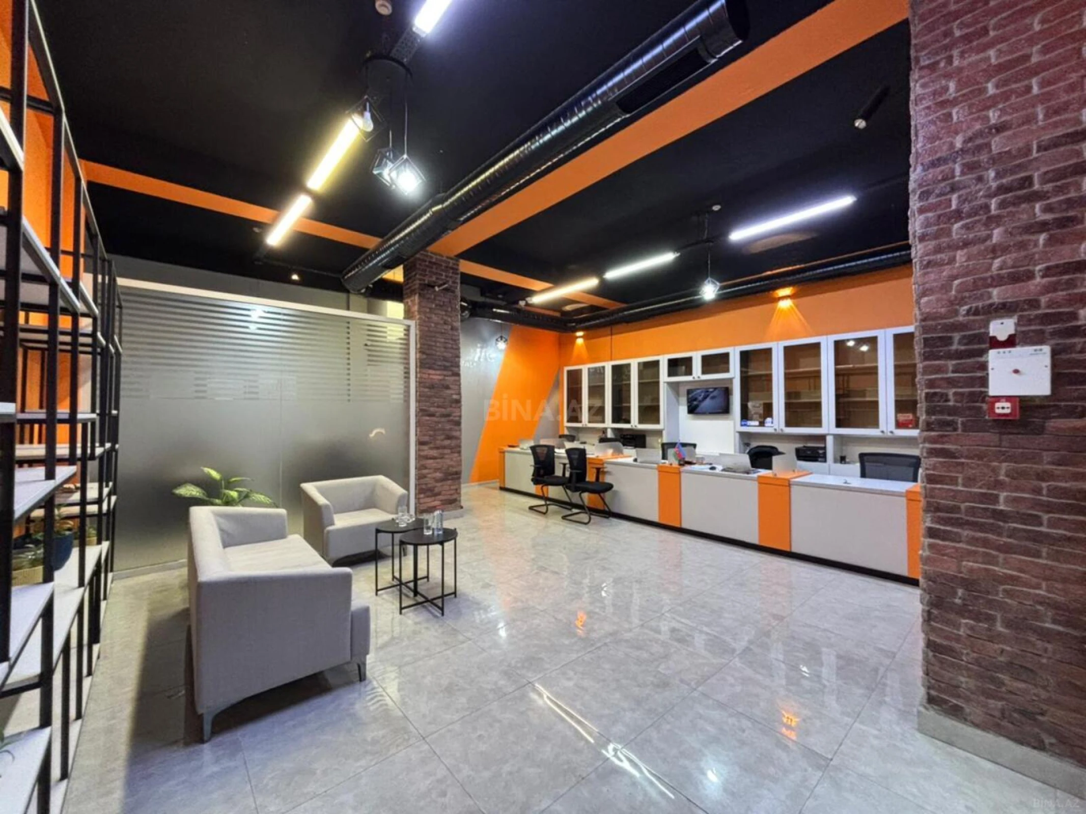 Kirayə verilir obyekt 140 m²