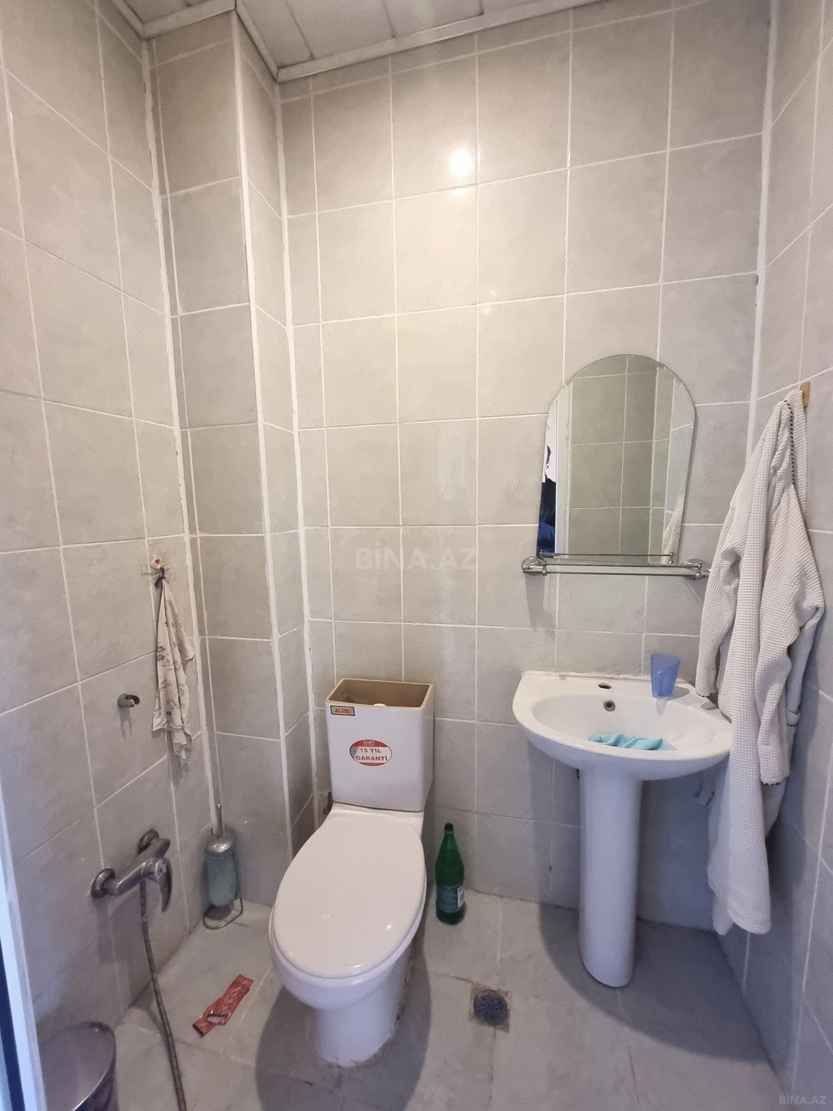 Satılır 3 otaqlı mənzil 122 m²