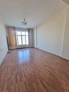Satılır 3 otaqlı mənzil 122 m²