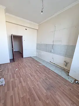 Satılır 3 otaqlı mənzil 122 m²