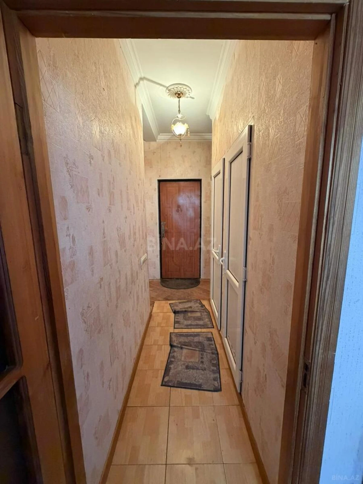 Kirayə verilir 2 otaqlı mənzil 76 m²