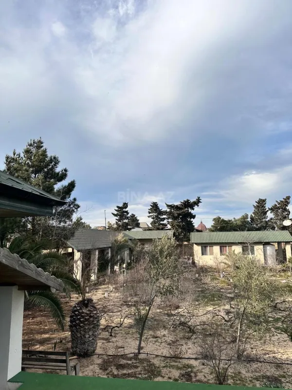 Satılır 11 otaqlı həyət evi 170 m²